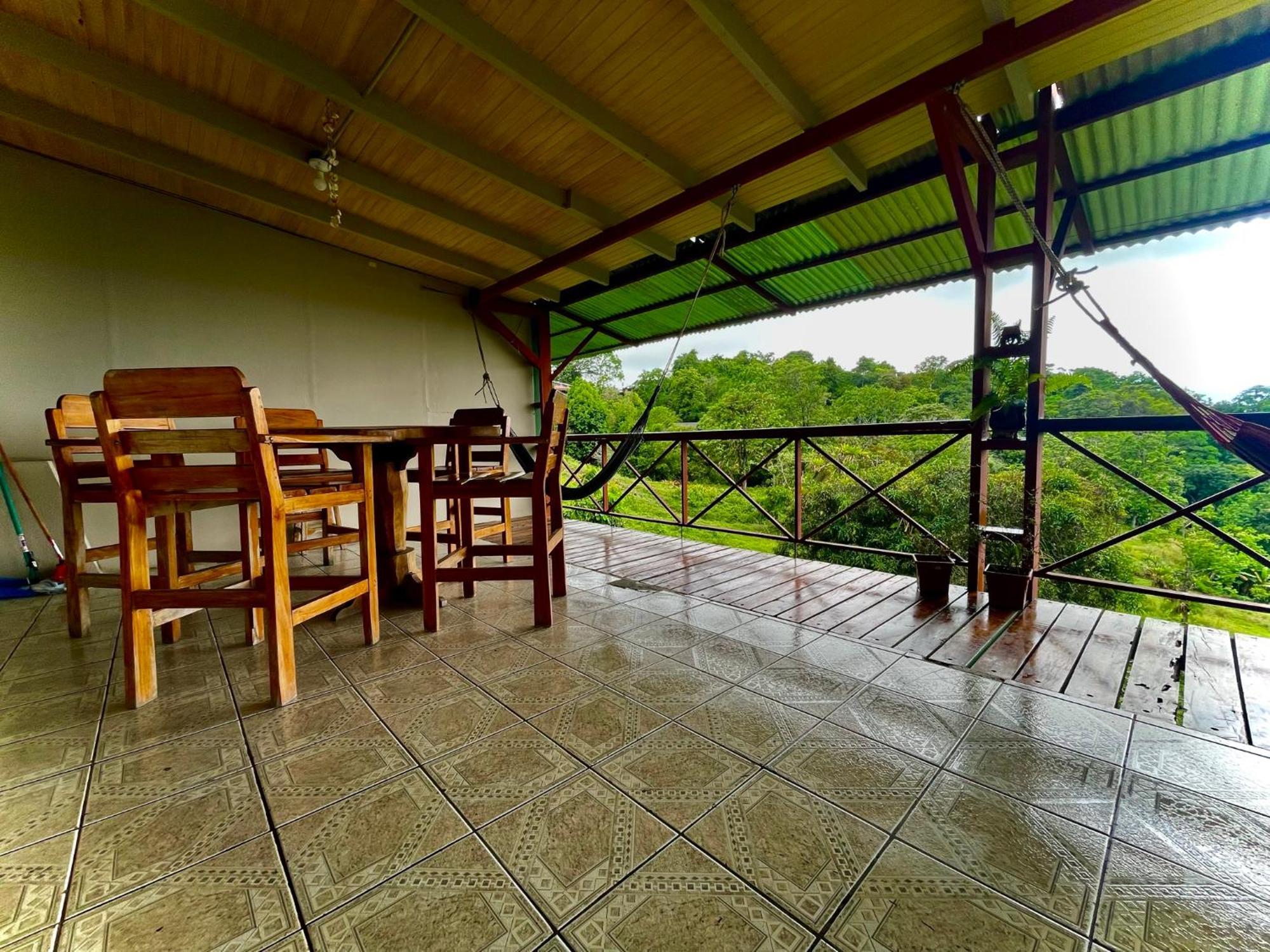 Pura Natura Lodge Manuel Antonio Buitenkant foto